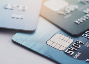 Хищения с банковских карт: как не стать жертвой